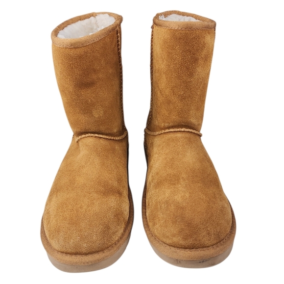 Koolaburra by UGG Chestnut Brown Suede Classic Short Boots Fur Lined Size 7 - Picture 5 of 11